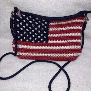 The Sak USA amerikanische Flagge rot weiß blau Crossbody Strick Handtasche Sterne Streifen - Bild 1 von 8