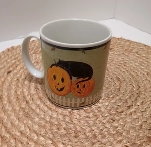 Warren Kimble Halloween “Pumpkin Dreams” Black Cat Beige Coffee Mug Vintage 2001 - Picture 1 of 3