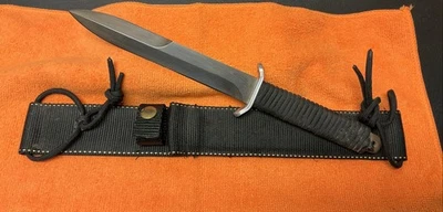 Luchador de bayoneta Mike England con funda. Cooper Randall Ruana Gerber Foto 1 de 4