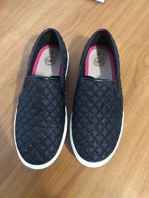 Zapatos de niña Wonder Nation talla 2 color blanco y negro Foto 1 de 4