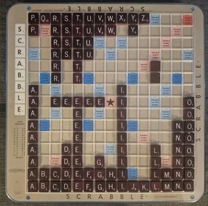 Vintage 1977 SCRABBLE DELUXE EDITION w/ Rotating Turntable - Selchow & Righter - Picture 1 of 13