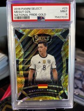 2016-17 Panini Select National Pride Wave Prizm #23 Mesut Ozil Gold PSA 9 Jersey