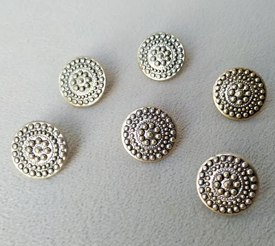 6 Stück, Trachtenknöpfe, ca. 18mm - Metall silber - selten - Hobbyauflösung - Bild 1 von 4