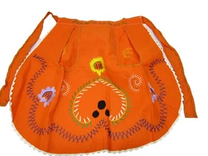 Mid-Century Childs Deep Pocket Needlepoint Handstitched Portugal Apron - Picture 1 of 8