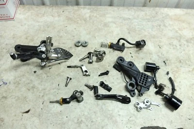 09 Ducati Monster 1100 S Componentes innovadores reposapiés clavija soportes de montaje Foto 1 de 4