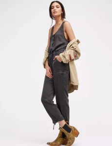 Mono utilitario Free People Roaring Rayon 4 originales $148 gris/verde raro lindo - Imagen 1 de 11