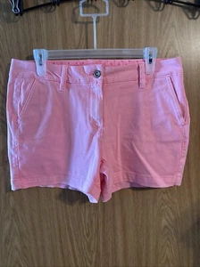 Land ‘n Sea Women’s Dressy Shorts Size 6 Pink Stretch Denim - Picture 1 of 3
