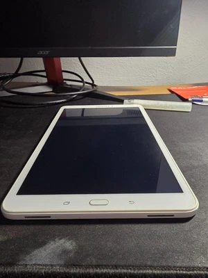 Samsung Galaxy Tab A6 10.1'' (2016) SM-T580 16/2GB Wi-Fi, 10,1" - White - Immagine 1 di 4