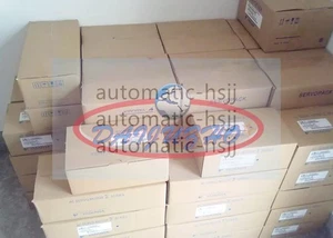 ONE YASKAWA SERVO MOTOR SGMAJ-03EAA4CH NEW - Picture 1 of 1