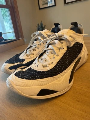 Jordan Luka 1 Reverse Orca MODERATE USE Sz 10.5. Look At Pictures - Image 1 of 4