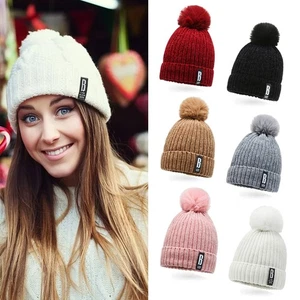 Damen Strickmütze Strick-Beanie mit Bommel, Winter-Mütze, Bommelmütze, Mütze - Picture 1 of 20