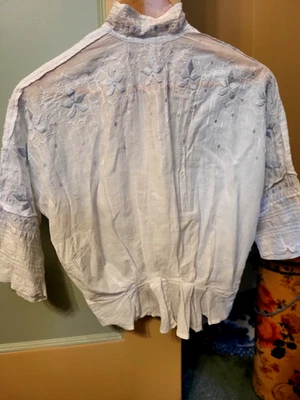 Two antique Victorian blouses - Image 1 of 4