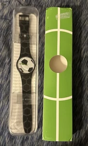 Reloj Swatch 2016 nuevo Gent Footballissime Suoz216 sin usar en caja - Imagen 1 de 4