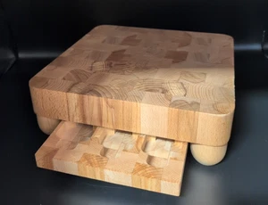 Küchenchef Schneidebrett aus Buchenholz mit Messerhalter 30x30cm H5cm - Bild 1 von 8