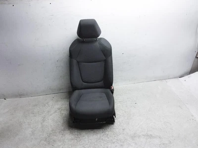 Asiento de pasajero delantero manual Toyota Rav4 2019 tela negro construido en Canadá Foto 1 de 4