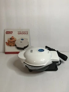 Dash DMS001WH Mini Maker Electric Round Griddle for Individual Pancake NEW - Picture 1 of 7