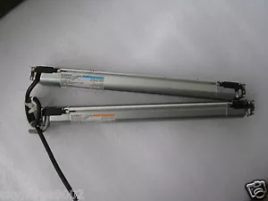 KEYENCE Light Curtain SL-C16HS-R SL-C16HS-T Transmitter And Receiver - Picture 1 of 6