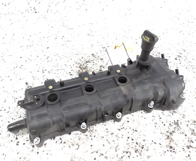 11-23 Chrysler 300 3.6L Cubierta Válvula Pasajero Derecho Derecha OEM Foto 1 de 3