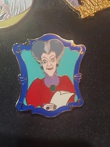 2015 Disney Villains In Frames LADY TREMAINE from Cinderella - Picture 1 of 2