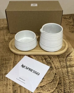 NEU Nespresso Creme/Zucker Servierer mit Bambus Tablett - Bild 1 von 8