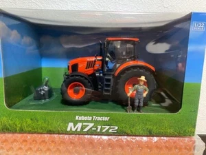 Kubota Tractor M7-172 Miniature Diorama Specifications - Picture 1 of 6