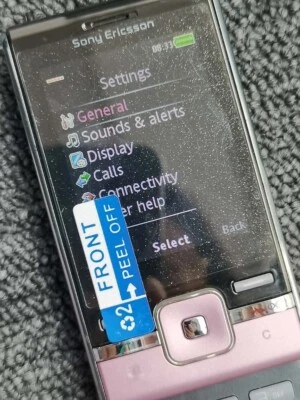 Sony Ericsson T715 Unlocked 2G 3G 3MP 2.2" Classic Keyboard Slider Phone - Image 1 of 4