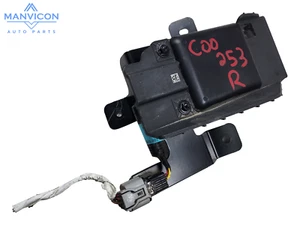 2019-2021 Hyundai Veloster Blind Spot Radar Sensor Right Module 95821-J3000 OEM - Picture 1 of 12