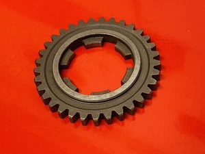 LAMBRETTA INDIAN GP150 33 DIENTES 87,7 MM PRIMERA CAJA DE MARCHA EN BUEN ESTADO USADO - Imagen 1 de 5
