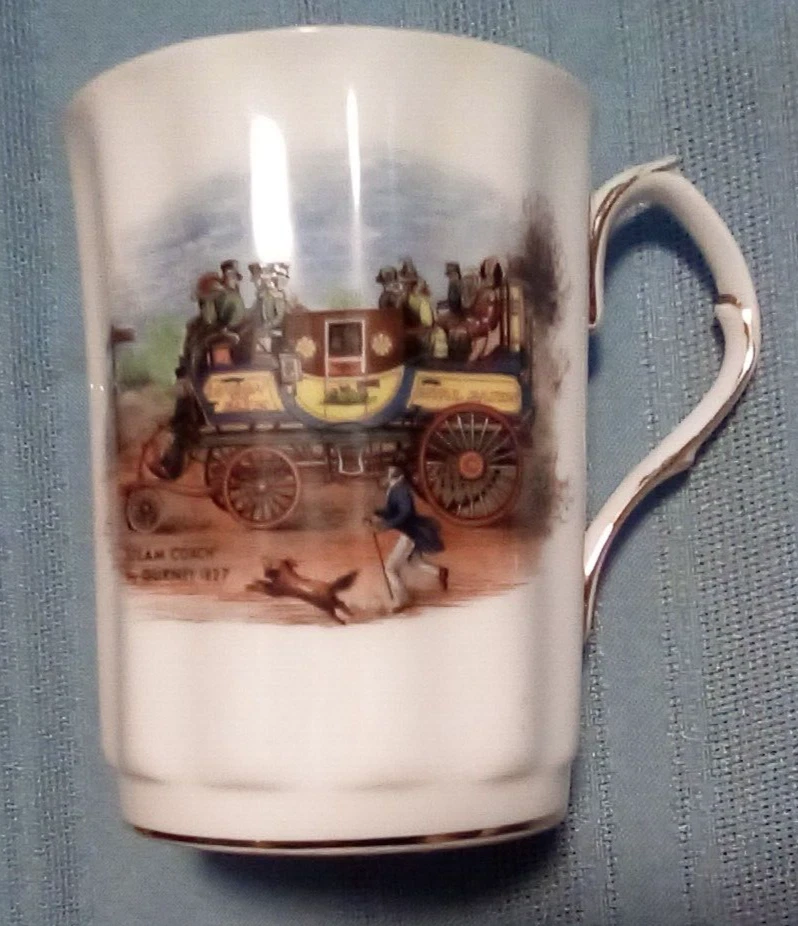 Royal Windsor Her Majesty fine bone china mug England - Image 1 of 4