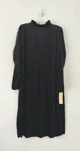 Made In Italy Samtkleid Plissee Schwarz Rüschen Ausschnitt Langarm Einheitsgröße Neu mit Etikett 20/22/24 - Bild 1 von 13