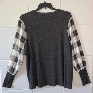 MAURICES Women’s 2X Gray / White Plaid Long Sleeve Round Neck Sweater - Picture 1 of 7