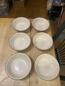 Corelle CIRCLES Set of 6 Cereal Bowls 6 1/4" Brown rim - Picture 1 of 3
