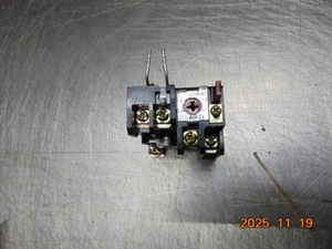 TAIAN ELECTRIC RH-10E/1.7C THERMAL RELAY 1.3-2.1A RANGE - Picture 1 of 2