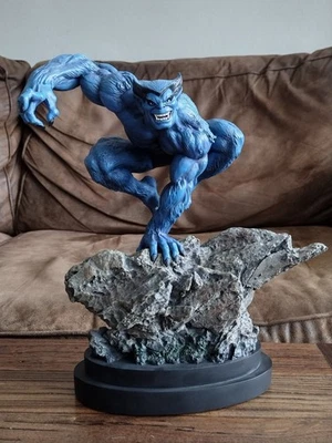 Bowen Designs Bestia Estatua Vengadores Versión Marvel Foto 1 de 4