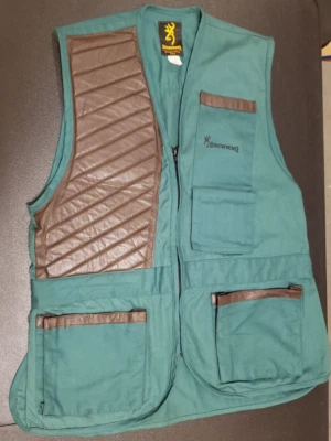 Chaleco de tiro MARRÓN de cuero recortado trampa skeet caza de colección HECHO EN EE. UU. Foto 1 de 4