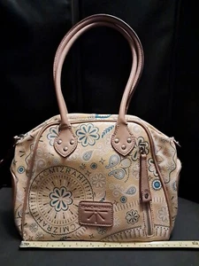 Isaac Mizrahi Purse - Picture 1 of 9