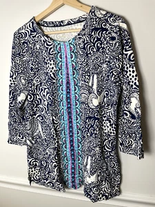 Túnica Lilly Pulitzer Talla L UPF 50+ Karina Azul Marino con Escote Alterado - Imagen 1 de 6