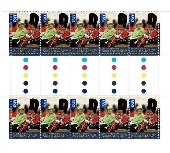 Stamps 2009 Australia Birthday of QE2 $2.05 international post gutter strip 10 - Image 1 of 1