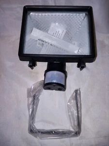 IQ Mains Security Floodlight. 500W-240v Supply. - Picture 1 of 4