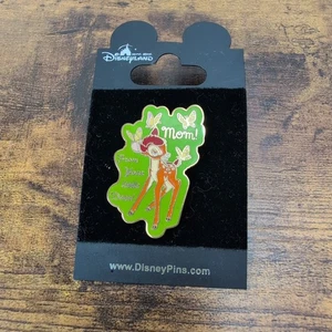 Rare Hong Kong Disneyland Bambi Mom Gift Pin Badge Disney Resort - Picture 1 of 3