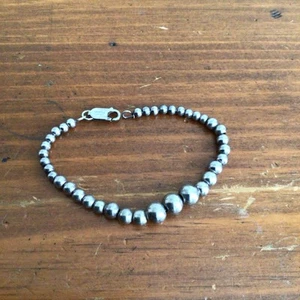 Vtg 7.5" Sterling Silver Bead Bracelet Graduated Round/Barrel Beads Marked "925" - Picture 1 of 4