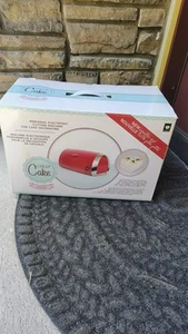 Cricut Cake Mini Personal Electronic Cutting Machine - Picture 1 of 6