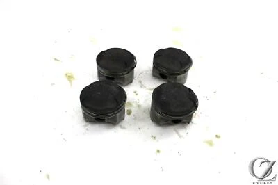 98 Honda CBR 1100XX BlackBird Piston Set Oem Foto 1 de 4