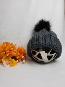 Damen Herbst/Winter Warme Strickmütze Kunstfell Bommel Ball Ski Slouchy Mütze - Bild 1 von 7