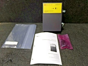 OMRON STI 100 to 240VAC Relay Output Resource Module, Metal - Picture 1 of 9