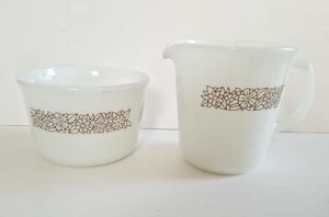 Vintage Pyrex Woodland Creamer & Sugar Bowl Milk Glass Pyrex Woodland Vintage - Bild 1 von 6