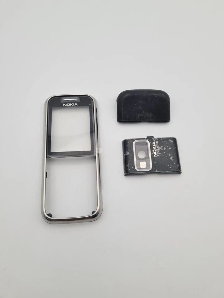 Front Cover Nokia 6233 Black - Image 1 of 1