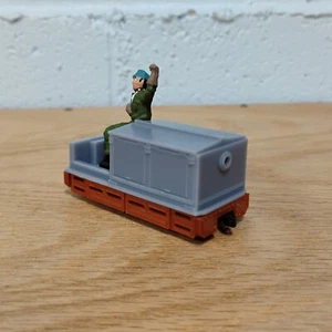 On18 BATTERY LOCO kit #2. For the Kato 11-109 chassis. RESIN 3D Print. NEW! - Picture 1 of 6