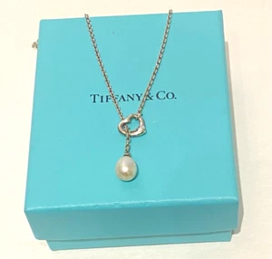 ❧Tiffany & Co. Peretti Open Heart Pearl Lariat Necklace ☚☚🌸☚☚☚LoOoOoK! - Picture 1 of 6
