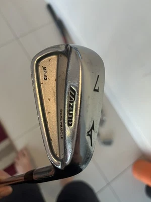mizuno mp52 7 iron project x 5.0 shaft - Image 1 of 4